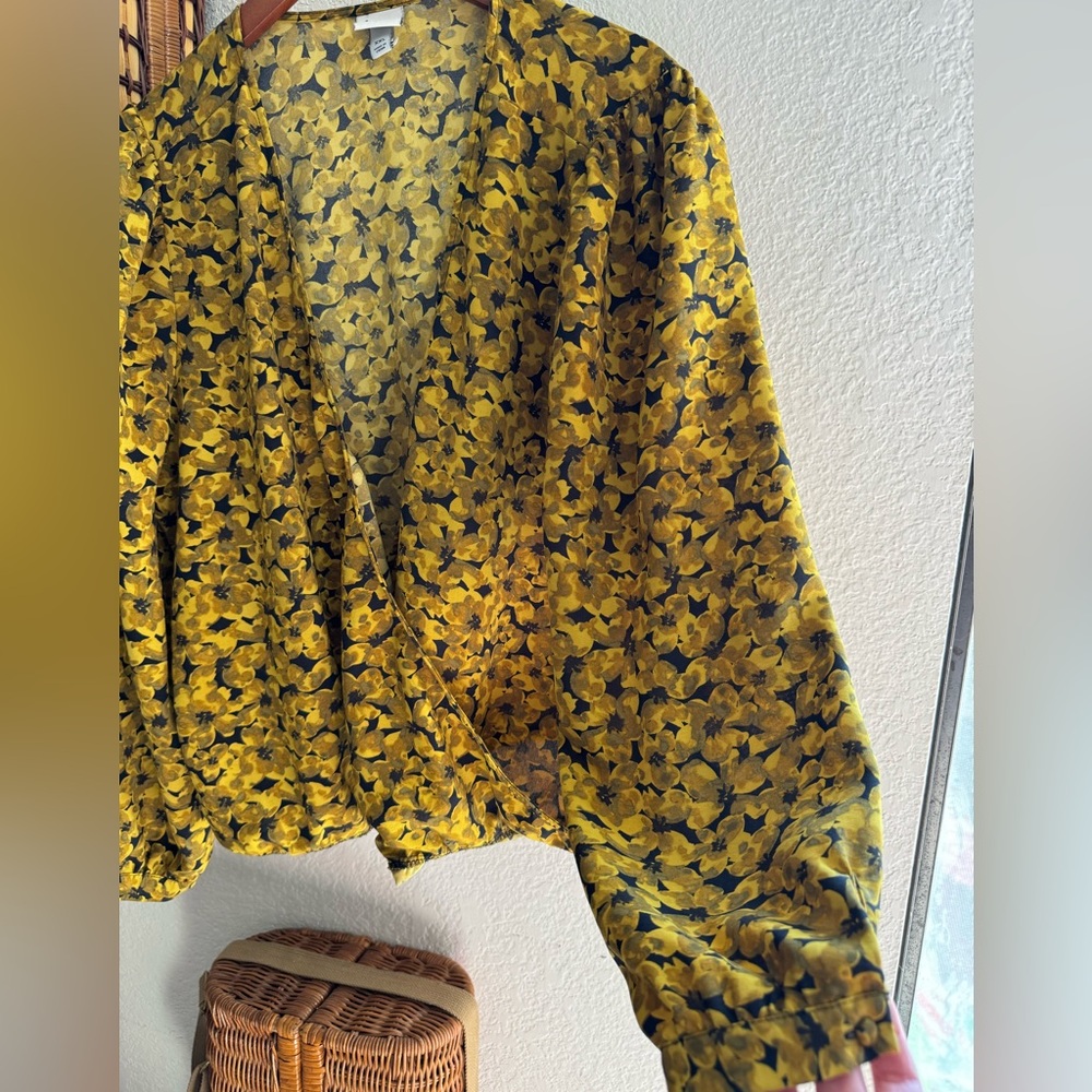 A New Day Floral Yellow Wrap Front Blouse Xxl